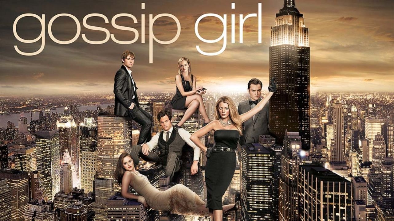 Gossip Girl .Entretiene sin más.