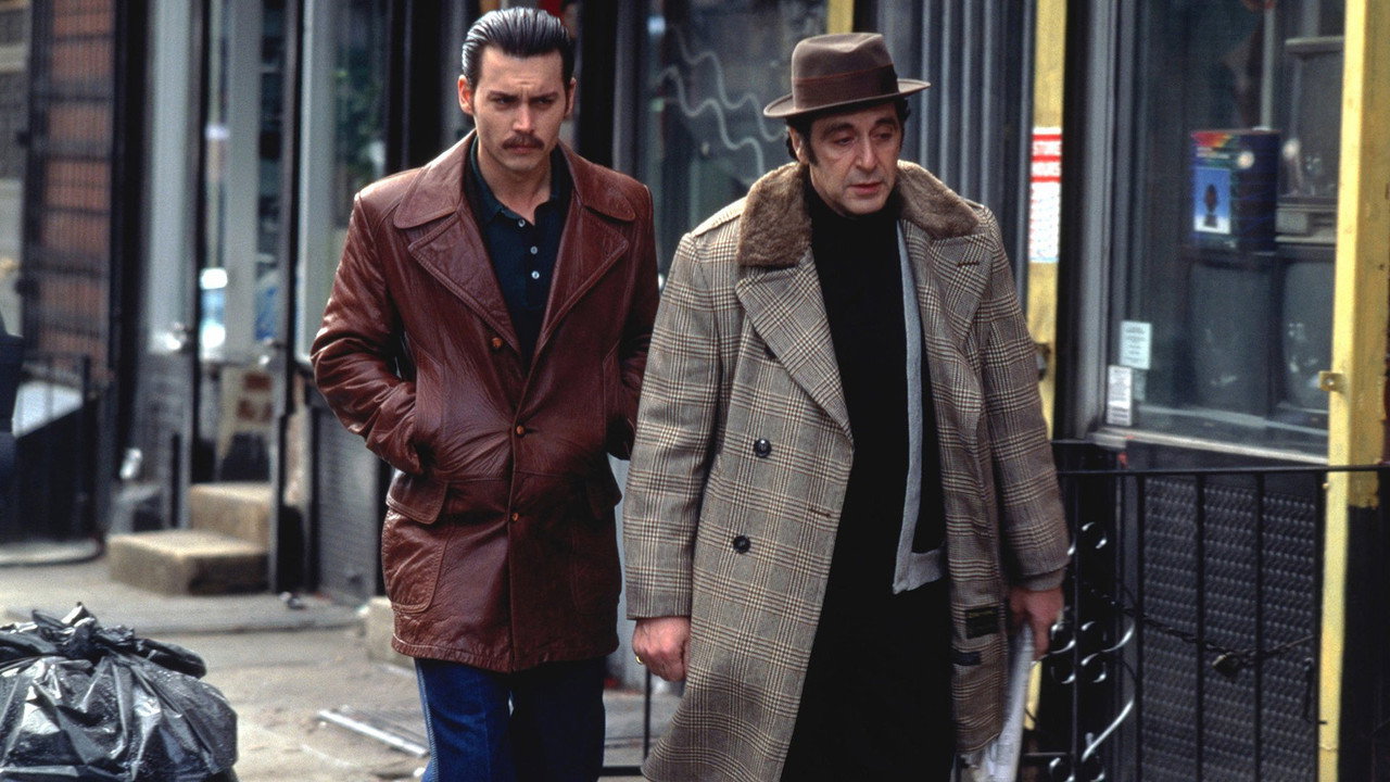 Cartel de la película Donnie Brasco (1996) de mike newell